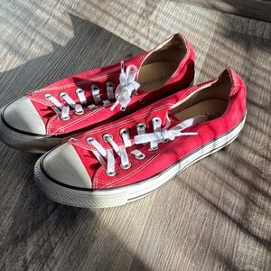 Converse low top